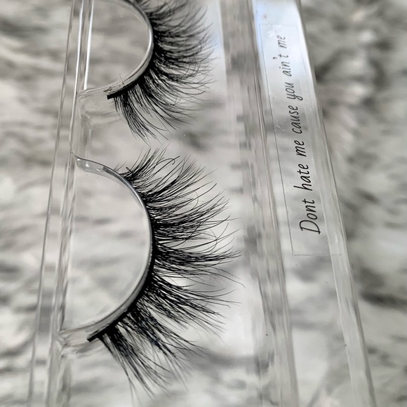 "Don't Hate Me Cause You Ain't Me" || Lashful Lengths Luxury Mink Eyelashes - Picture 4 of 7